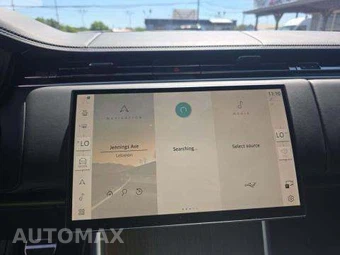 2025 Land Rover Range Rover SE – miniatura 11