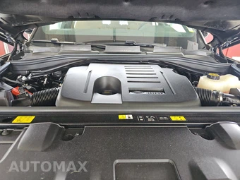 2025 Land Rover Range Rover SE – miniatura 15