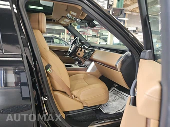 2025 Land Rover Range Rover SE – miniatura 8