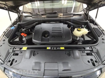 2025 Land Rover Range Rover SE – miniatura 15