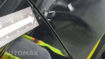 2025 Land Rover Range Rover SE – miniatura 19