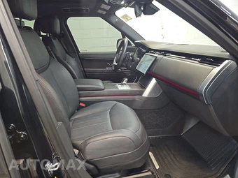 2025 Land Rover Range Rover SE – miniatura 8