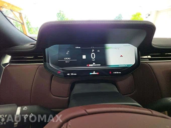 2025 Land Rover Range Rover SE – miniatura 9