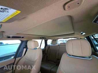 2025 Land Rover Range Rover SE – miniatura 12
