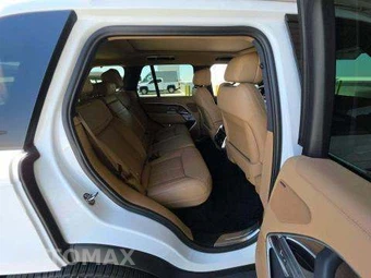 2025 Land Rover Range Rover SE – miniatura 17