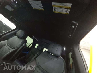 2025 Land Rover Range Rover Sport Dynamic SE - miniatura 11