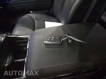 2025 Land Rover Range Rover Sport Dynamic SE - miniatura 8