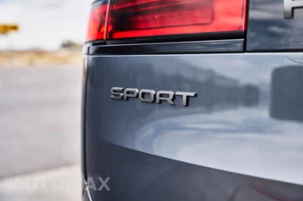 2025 Land Rover Range Rover Sport Dynamic SE - miniatura 18