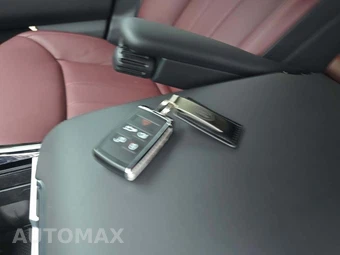 2025 Land Rover Range Rover Sport Plug-In Hybrid Autobiography - miniatura 8