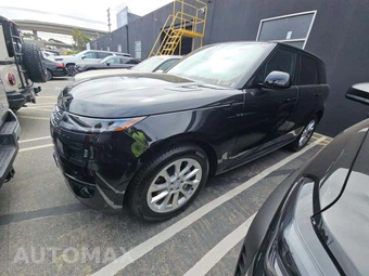 2025 Land Rover Range Rover Sport SE