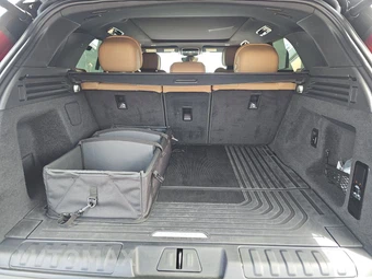 2025 Land Rover Range Rover Sport SE - miniatura 16