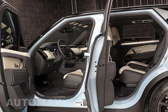 2025 Land Rover Range Rover Sport SV Edition Two – miniatura 33