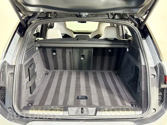 2025 Land Rover Range Rover Sport SV Edition Two - miniatura 30