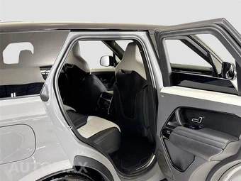 2025 Land Rover Range Rover Sport SV Edition Two - miniatura 32