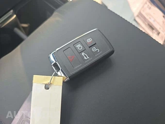 2025 Land Rover Range Rover Sport SV Edition Two – miniatura 5