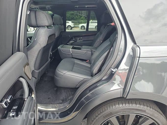 2025 Land Rover Range Rover SV – miniatura 13