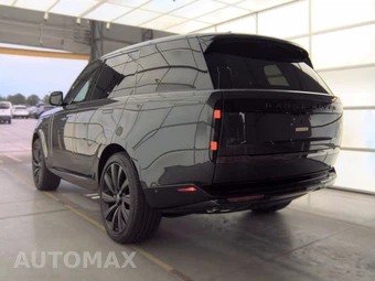 2025 Land Rover Range Rover SV – miniatura 6