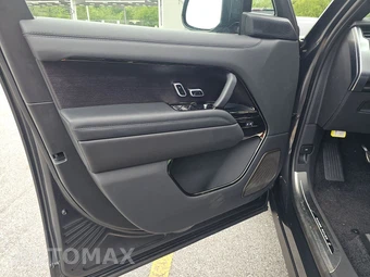 2025 Land Rover Range Rover SV – miniatura 9