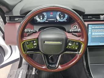 2025 Land Rover Range Rover Velar Dynamic HSE - miniatura 10