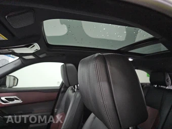 2025 Land Rover Range Rover Velar Dynamic HSE - miniatura 18
