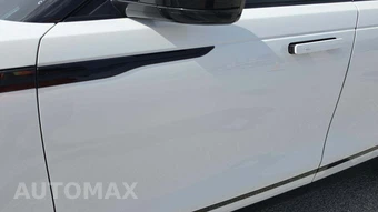 2025 Land Rover Range Rover Velar Dynamic HSE - miniatura 26