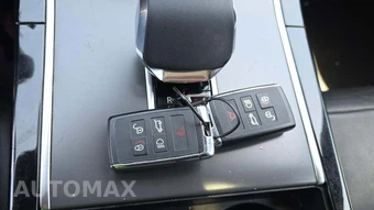 2025 Land Rover Range Rover Velar Dynamic SE – miniatura 21