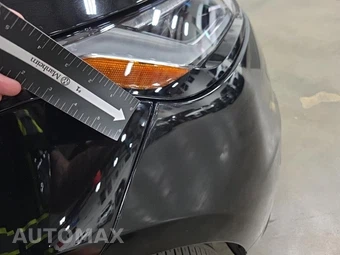 2025 Land Rover Range Rover Velar Dynamic SE – miniatura 23