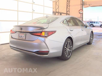 2025 Lexus ES 300h - miniatura 4