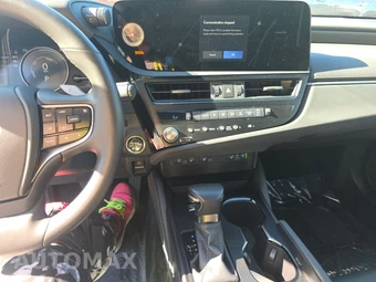 2025 Lexus ES 300h - miniatura 11