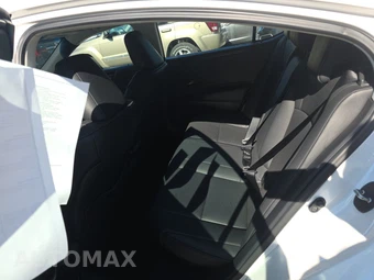 2025 Lexus ES 300h - miniatura 13