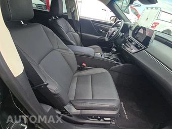 2025 Lexus ES 300h - miniatura 8