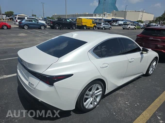 2025 Lexus IS 300 – miniatura 4
