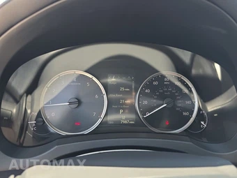 2025 Lexus IS 350 F SPORT Design - miniatura 12
