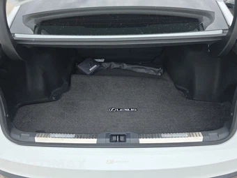 2025 Lexus IS 350 F SPORT Design - miniatura 16