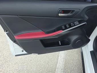2025 Lexus IS 350 F SPORT Design - miniatura 9