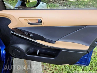 2025 Lexus IS 350 F SPORT Design - miniatura 23