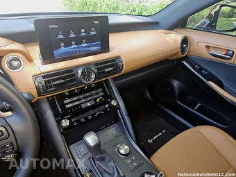 2025 Lexus IS 350 F SPORT Design - miniatura 31