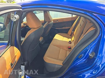 2025 Lexus IS 350 F SPORT Design - miniatura 13