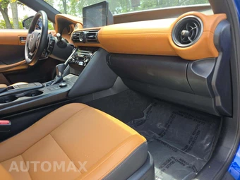 2025 Lexus IS 350 F SPORT Design - miniatura 16