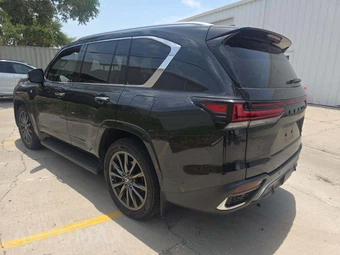 2025 Lexus LX 600 F SPORT Handling - miniatura 2