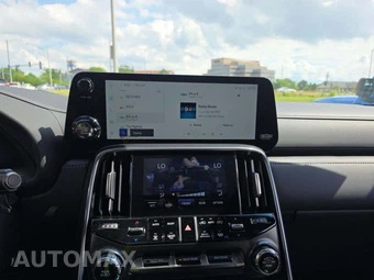 2025 Lexus LX 600 Premium – miniatura 10