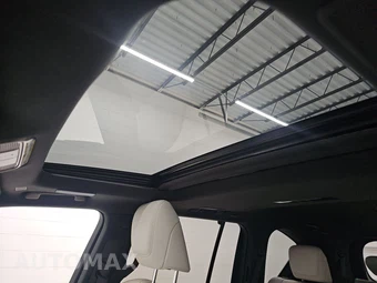 2025 Lexus LX 700h Luxury - miniatura 20