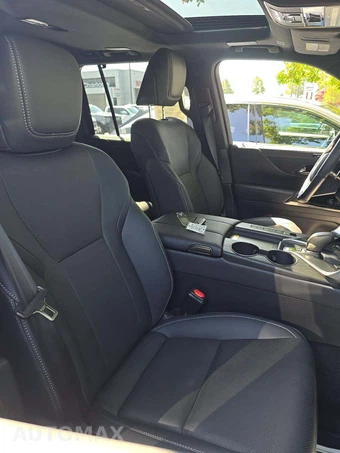 2025 Lexus LX 700h Luxury – miniatura 19