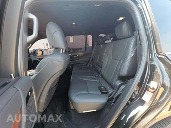 2025 Lexus LX 700h Luxury - miniatura 13