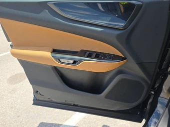 2025 Lexus NX 250 – miniatura 9