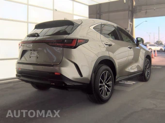 2025 Lexus NX 250 Premium – miniatura 4