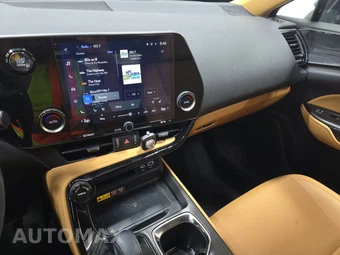 2025 Lexus NX 350 Premium – miniatura 11