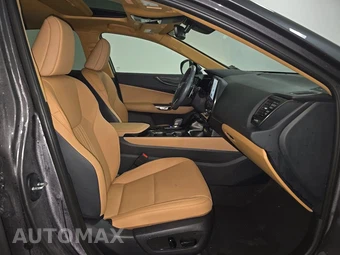 2025 Lexus NX 350 Premium – miniatura 8