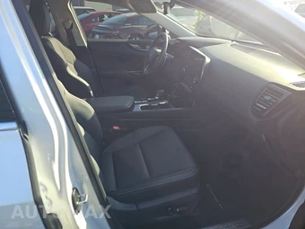 2025 Lexus NX 350 Premium - miniatura 8
