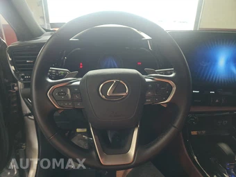 2025 Lexus NX 350 Premium – miniatura 10